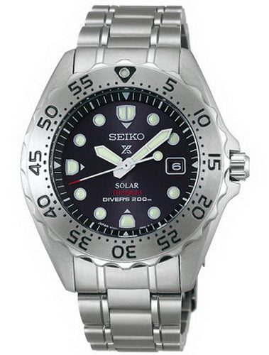 Seiko prospex solar titanium hotsell scuba diver 200m watch